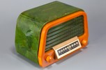 Air King A-600 ’Duchess’ Radio in Green and Yellow Catalin