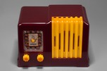 Arvin 532 Catalin Radio in Maroon - Striking Radio