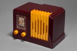 Arvin 532 Catalin Radio in Maroon - Striking Radio