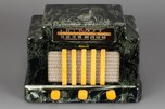 Addison 5 Courthouse Catalin Radio in Highly Marbleized Dark Green + Yellow