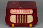 DeWald A-501 ’Harp’ Catalin Radio in Highly Marbleized Oxblood Red