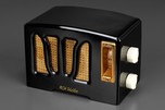 Jet Black RCA Catalin ’Tulip-Grille’ RC350 Radio - Striking