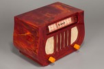 DeWald A-501 ’Lyre’ Catalin Radio in Marbleized Oxblood Red