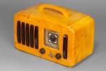 Emerson EP375 Catalin 5+1 Radio in Butterscotch + Brown with Handle