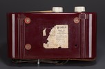 Catalin Fada 711 Radio ’Dip Top’ in Burgundy + Ivory